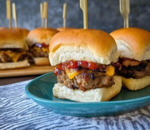 Tasty BBQ Bacon Cheeseburger Sliders for Backyard Bliss