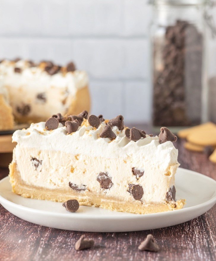 Cookie Dough Cheesecake: A Delightful Twist on a Classic