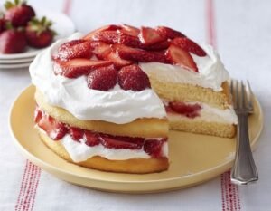 Strawberry Cream Dessert Cake: A Delightful Homemade Treat