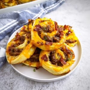 Cheesy Bacon Beef Pinwheels: Homemade Comfort in Every Bite